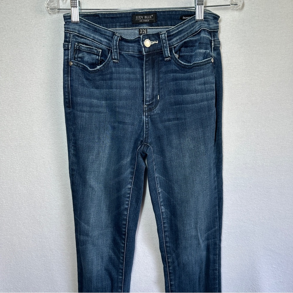 Judy Blue Skinny Fit Jeans 3/26 Blue Denim Raw Frayed Hem Stretchy Button Zipper